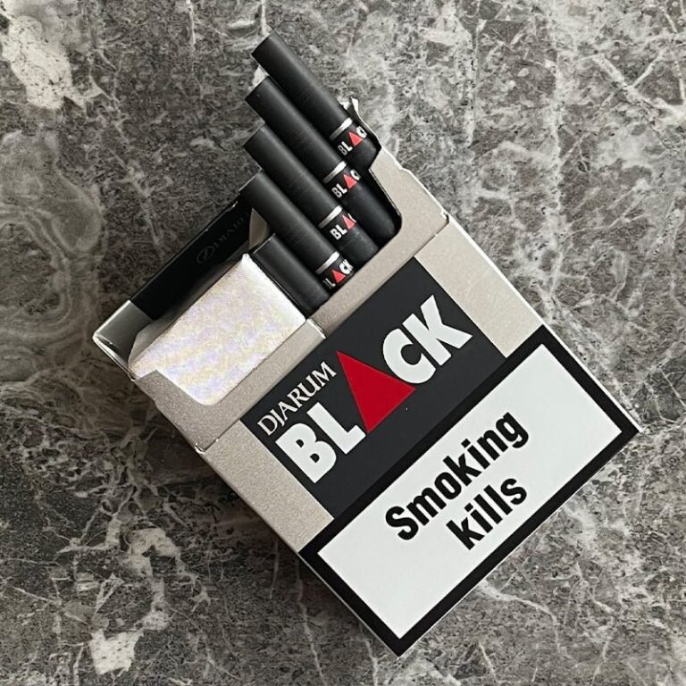 Djarum Black Cigarettes | Premium Clove Tobacco Blend